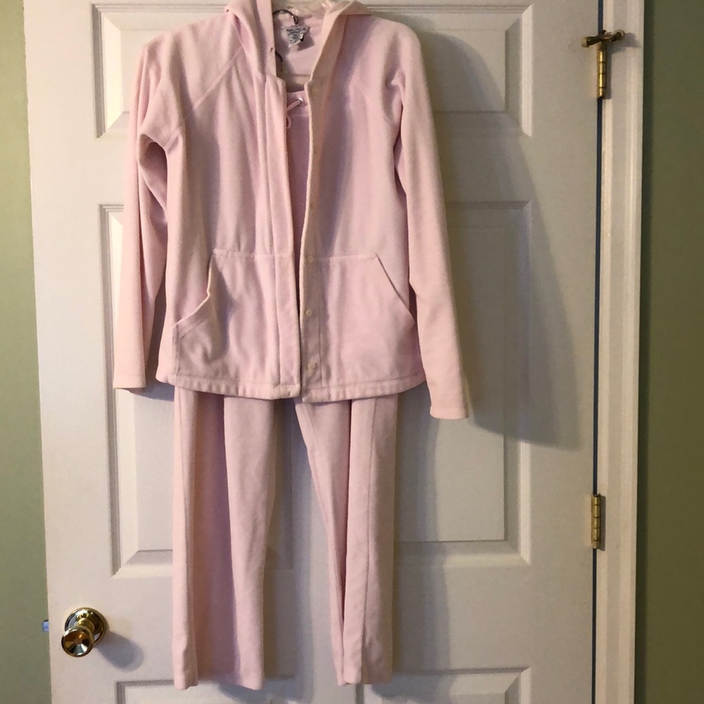 PRICE DROP!  Nautica S/P sleepwear/loungewear, with hooded top and sleep pants